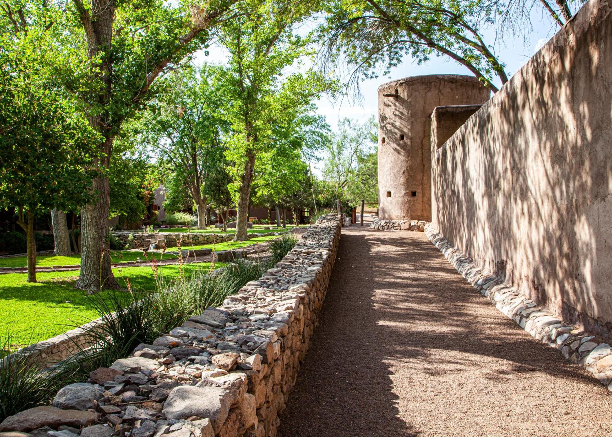 Cibolo Creek Ranch & Resort Marfa Exterior photo